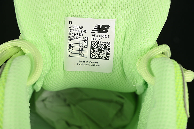 New Balance 1906A - Neon Green