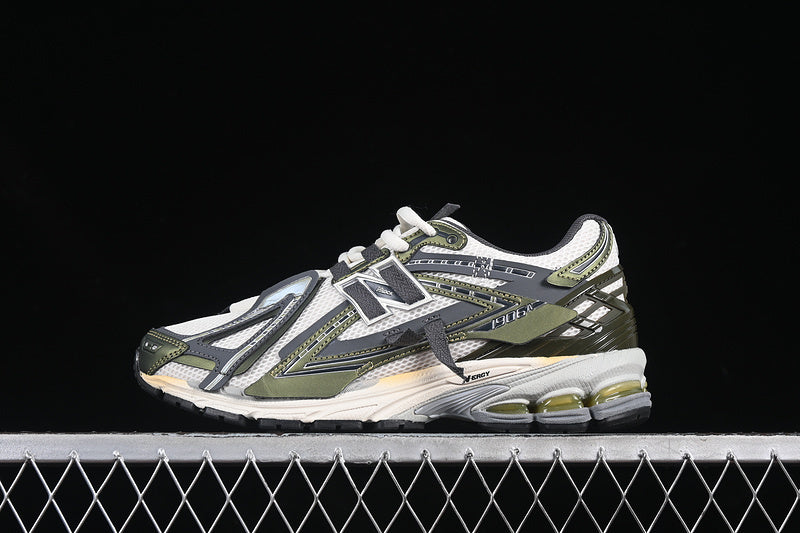 New Balance 1906A - Olive Sea Salt