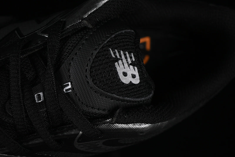 New Balance Abzorb 2000 - Black