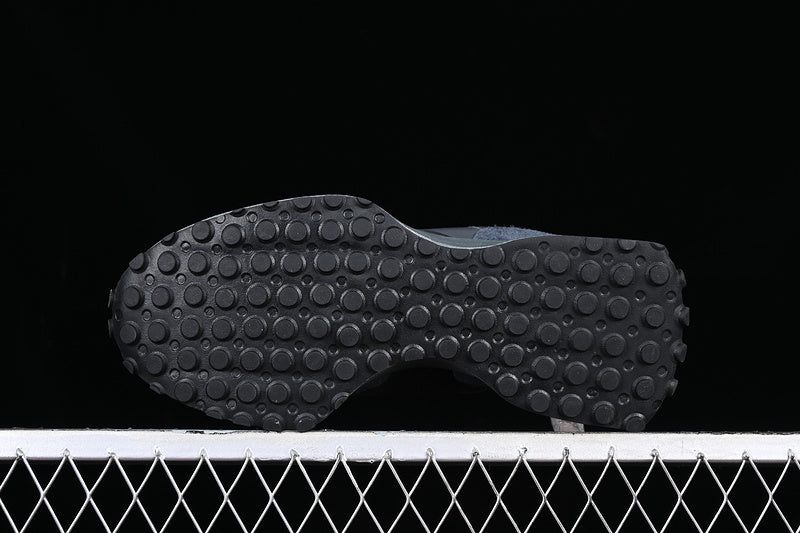 New Balance 327 - Phantom Black