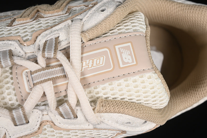 New Balance 740V2 - Timberwolf