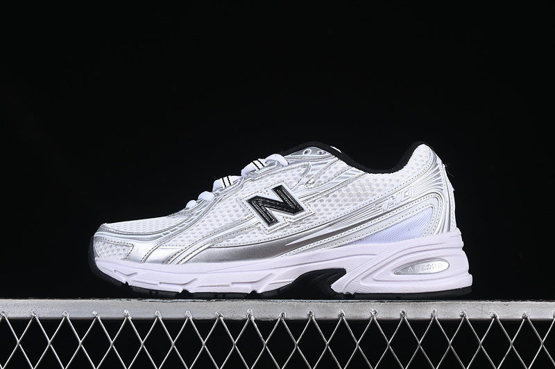 New Balance 740 - White Silver Navy