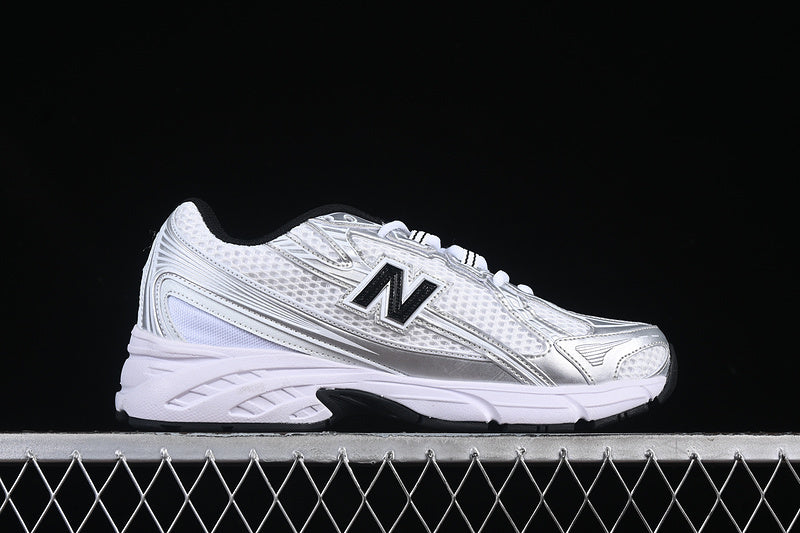 New Balance 740 - White Silver Navy