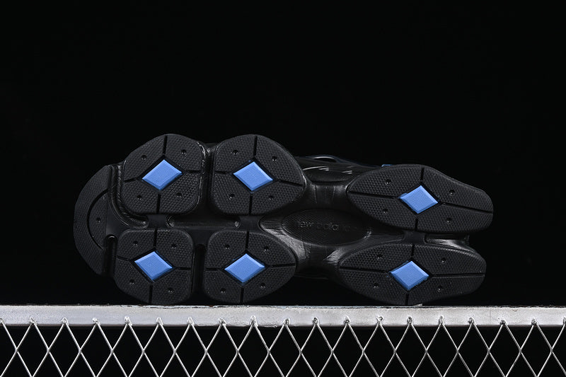 New Balance 9060 - Black Gradient