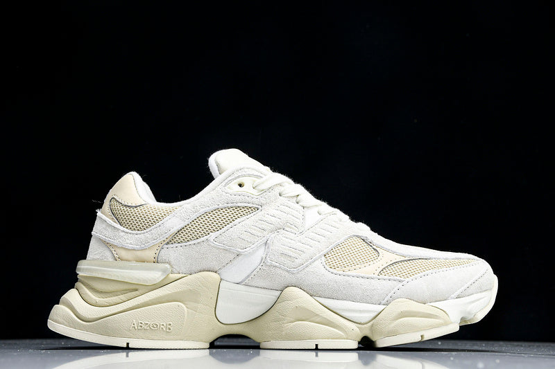 New Balance 9060 - Beige/White