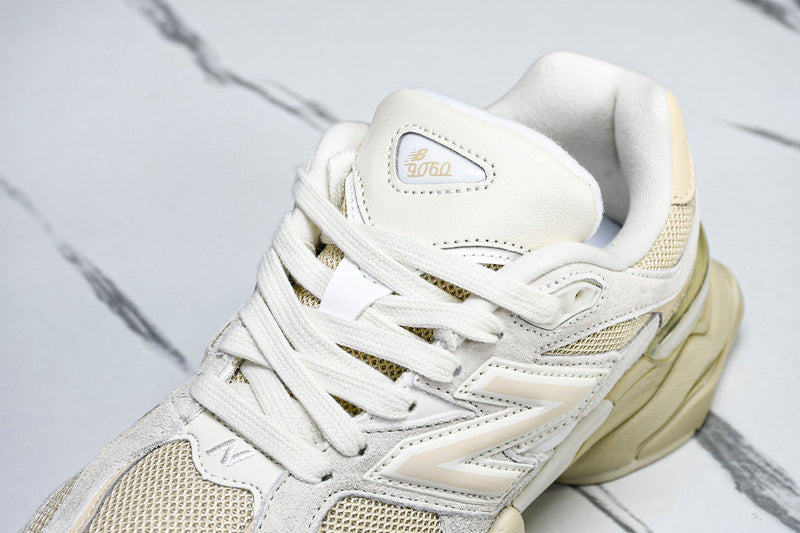 New Balance 9060 - Beige/White