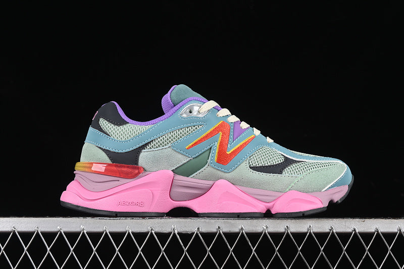 New Balance 9060 - Warped