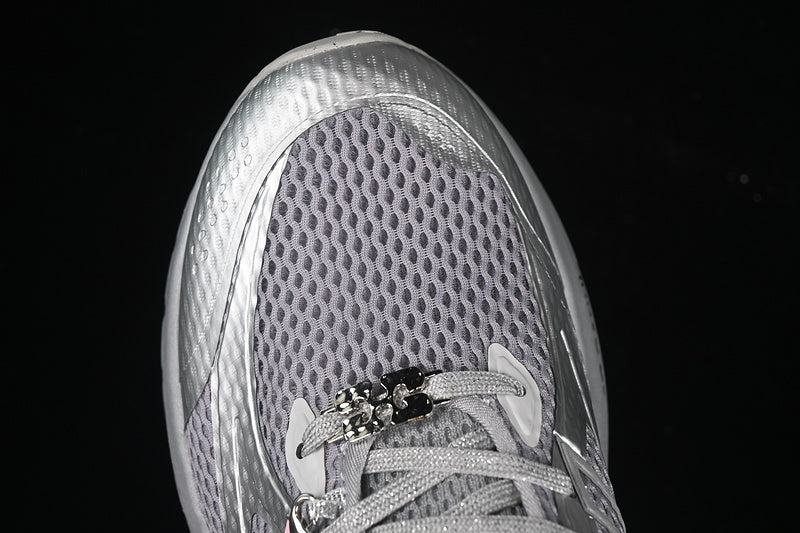 New Balance Fresh Foam Trainer - Silver Metallic