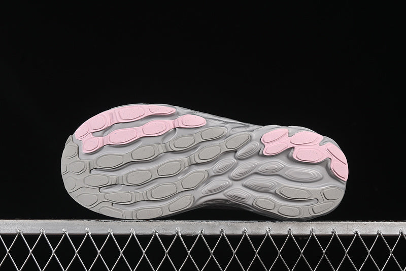 New Balance Fresh Foam Trainer - Silver Metallic