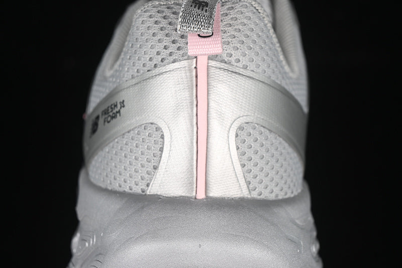 New Balance Fresh Foam Trainer - Silver Metallic