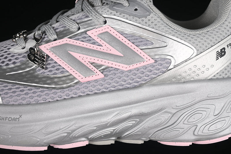 New Balance Fresh Foam Trainer - Silver Metallic