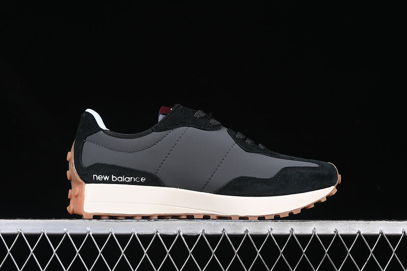 New Balance 327 - Black Moonbeam