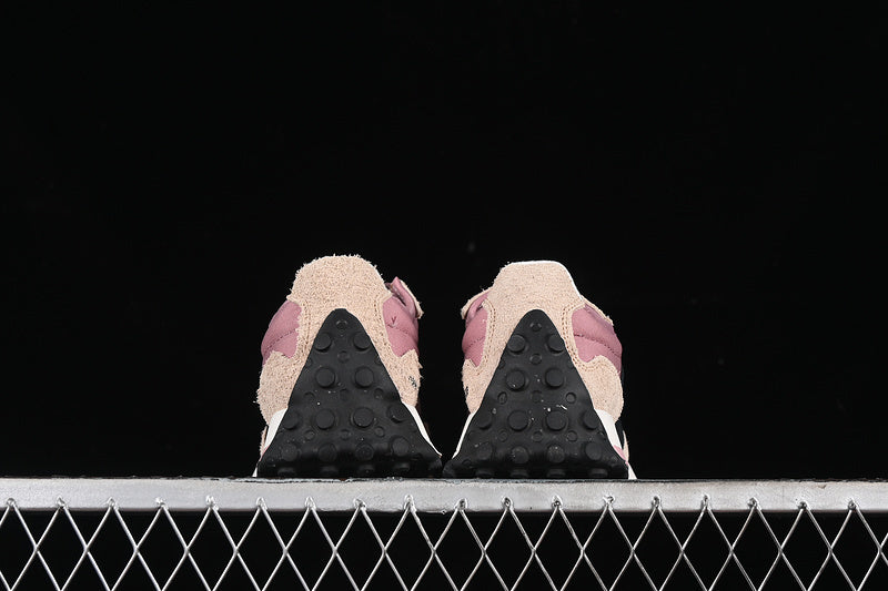 New Balance 327 - Black Pink