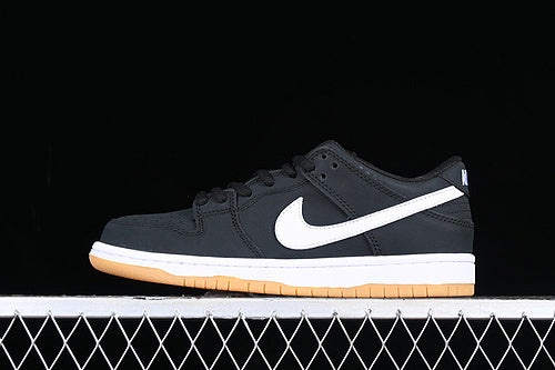 NikeSB Dunk Low - Black/White