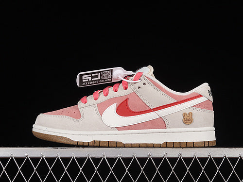 NikeWMNS Dunk Low 85 Double Swoosh Sail - Red/Pink