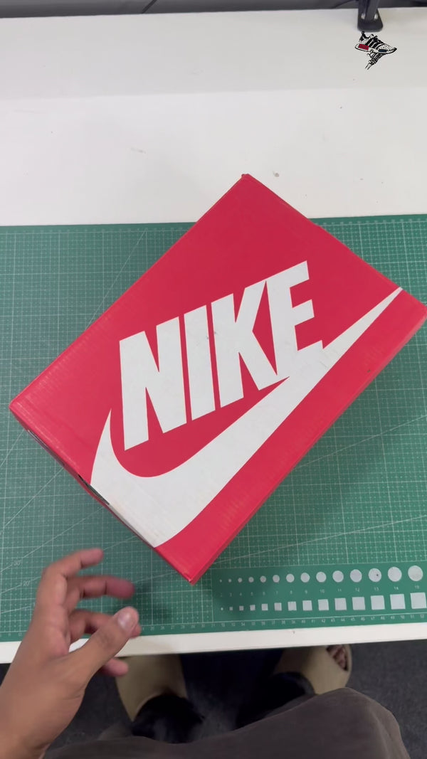 Futura Laboratories x NikeUnisex Dunk Low - Bleached Aqua