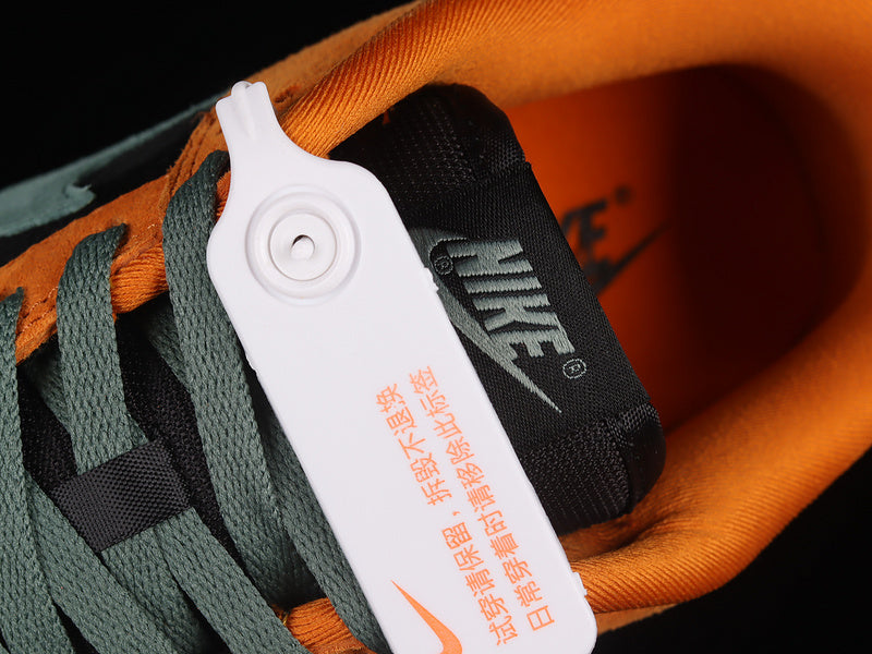 NikeMens Dunk Low SP Retro - Ceramic