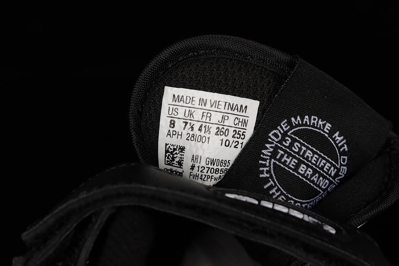 adidasMens  Forum Low - Panda