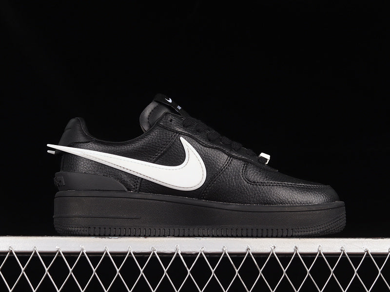 NikeMens Air Force 1 AF1 x Ambush - Black