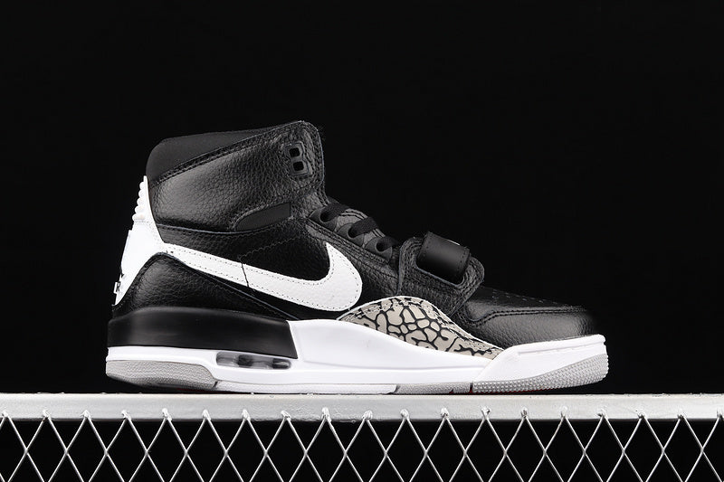 Air Jordan Legacy 312 - Black Cement