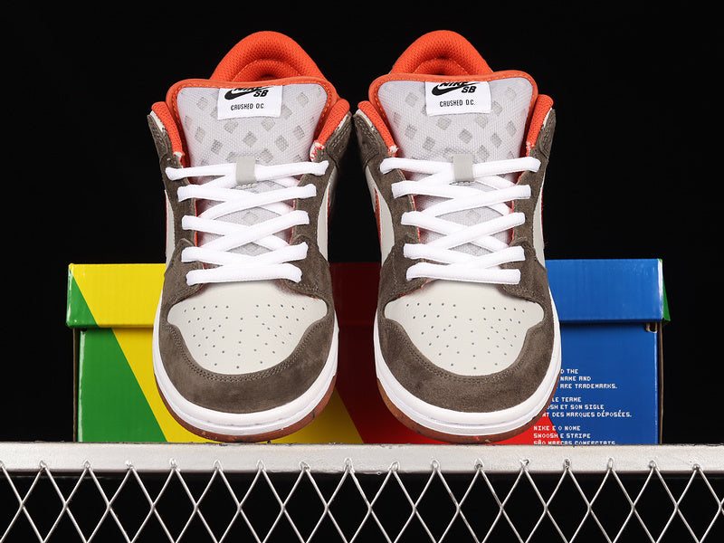 NikeSB Dunk Low - Crushed D.C.