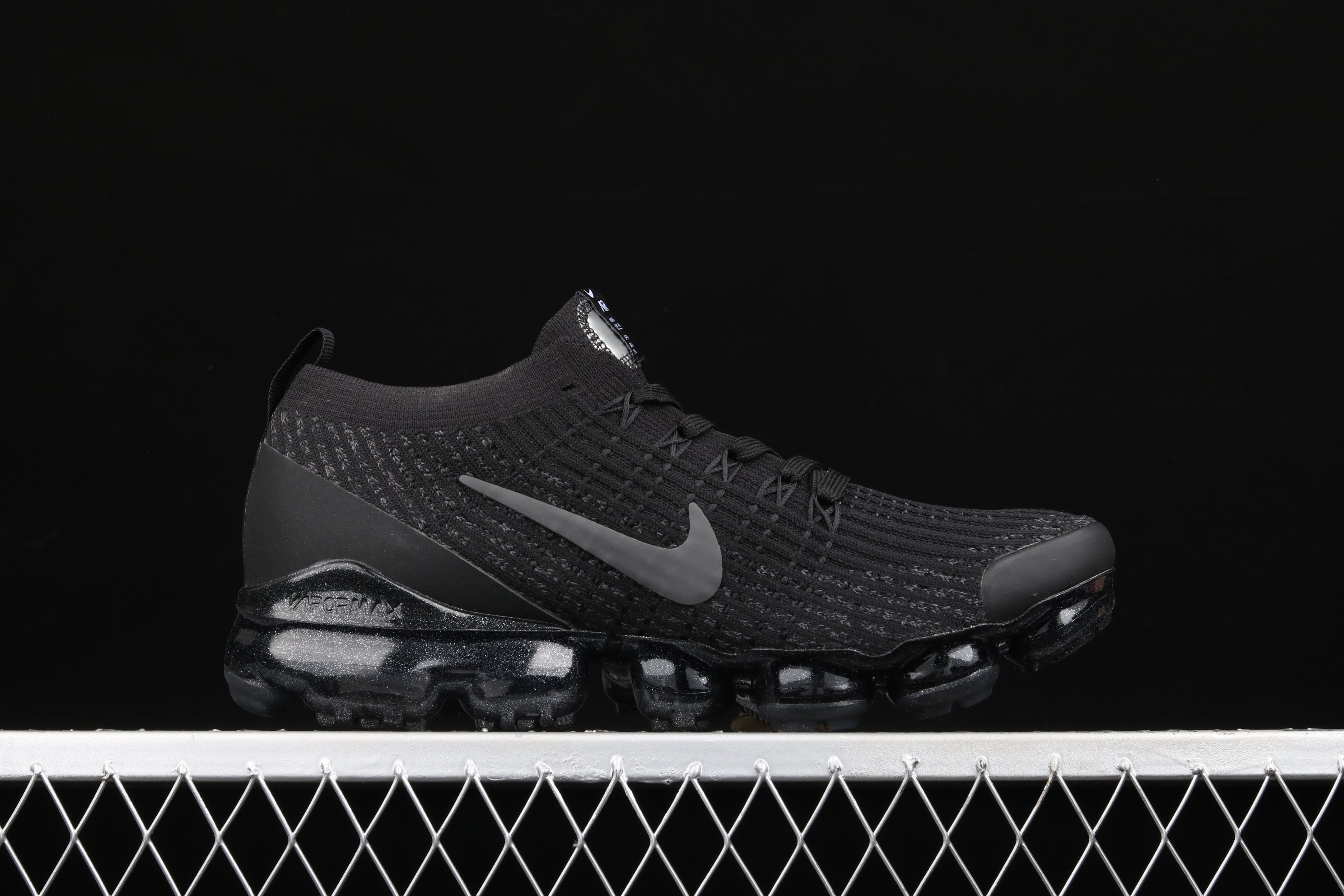 NikeMens Air VaporMax Flyknit 3 - Triple Black