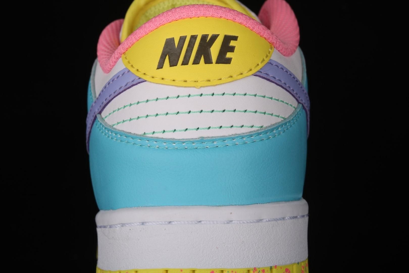 NikeSB Dunk Low - Easter Candy