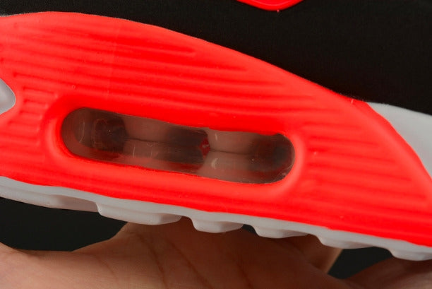 NikeMen's Air Max 90 - Infrared