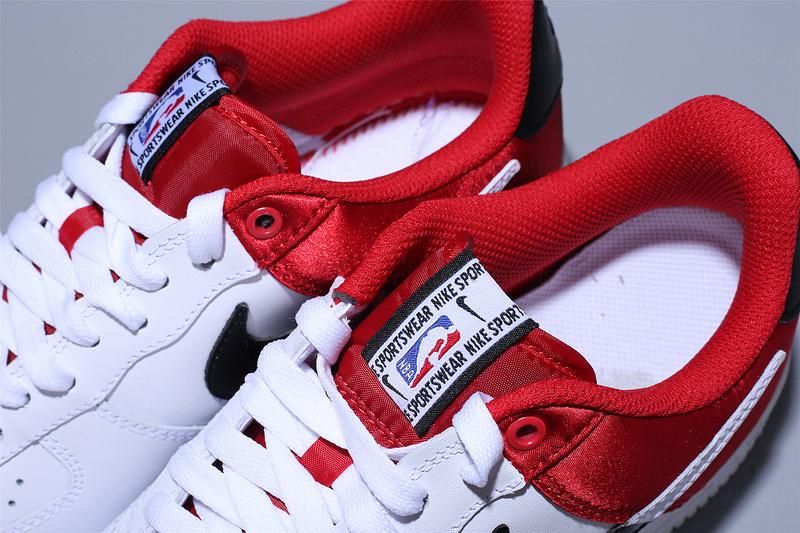 NikeAir Force 1 AF1 Low NBA - White/Red