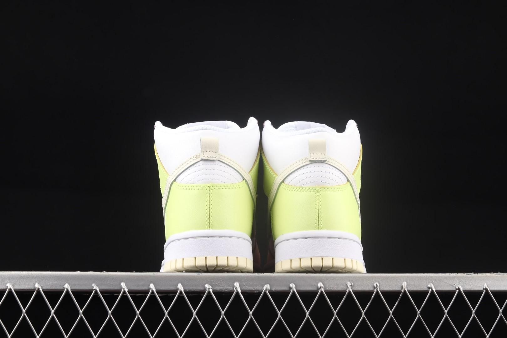 NikeWMNS Dunk High - Cashmere