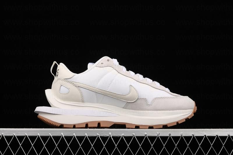 sacai xNike VaporWaffle - Sail