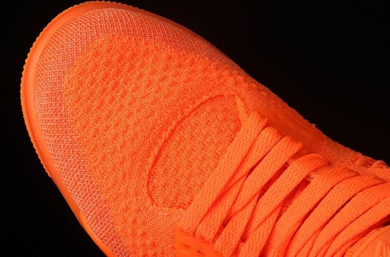 Air Jordan 4 AJ4 Flyknit - Orange