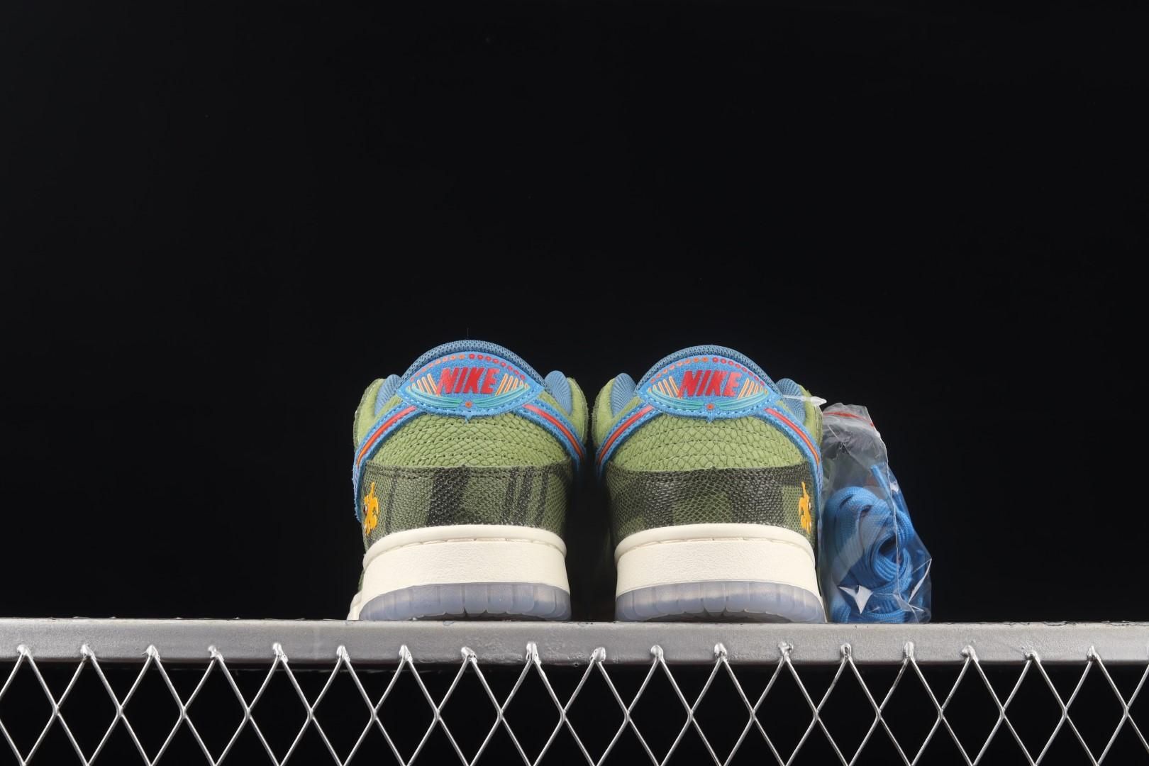 NikeMens Dunk Low - Siempre Familia