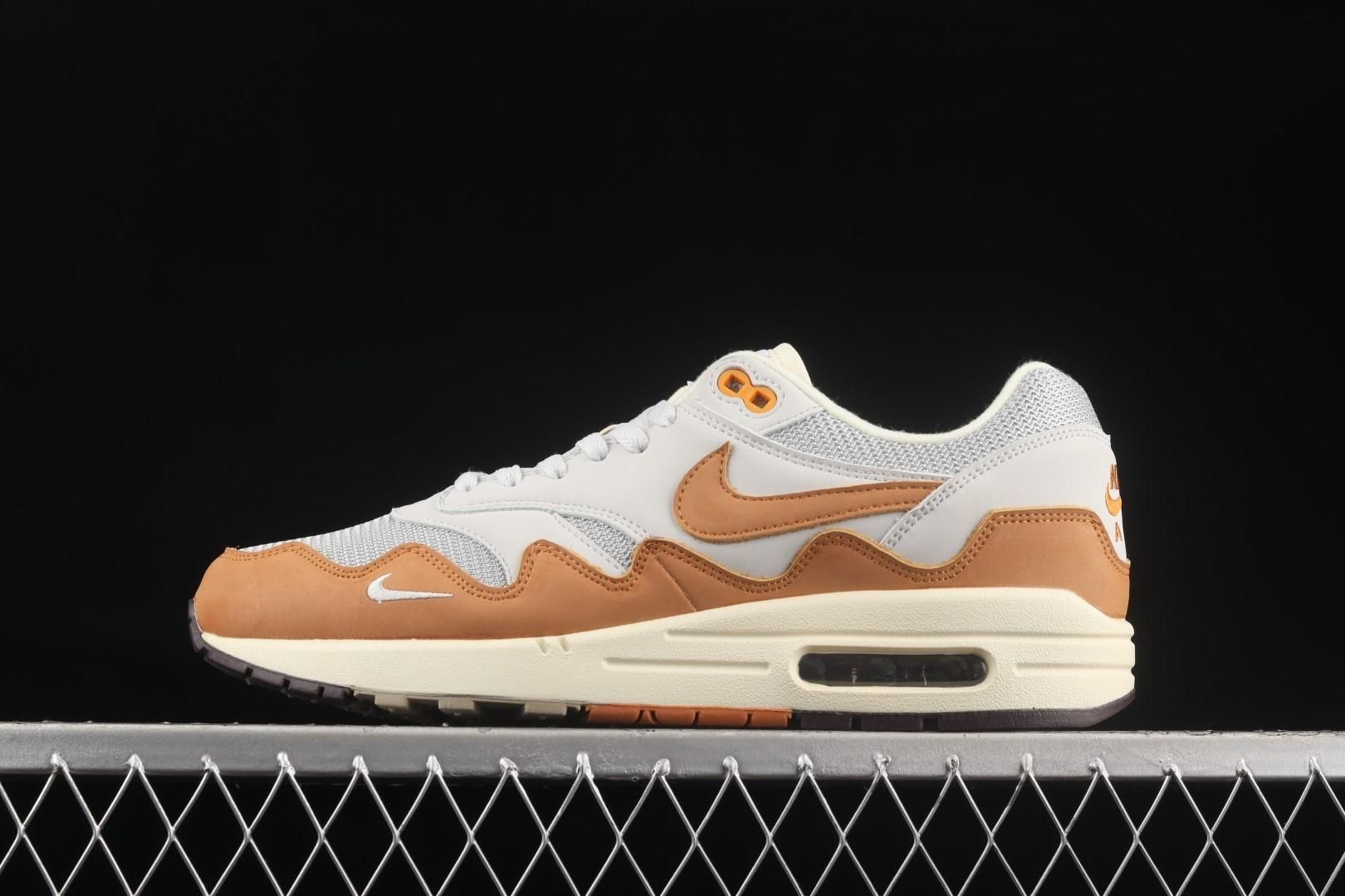 NikeMens Air Max 1 AM1 x Patta - Monarch