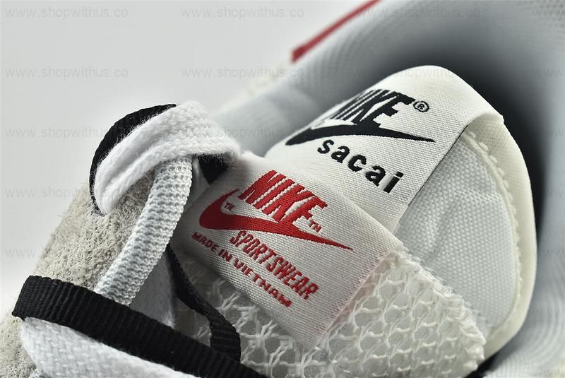 Sacai x NikeMen's Pegasus VaporWaffle SP - Sail/Sport Fuchsia