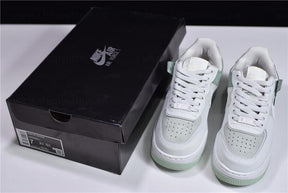 NikeWMNS Air Force 1 AF1 Shadow - Pistachio Frost