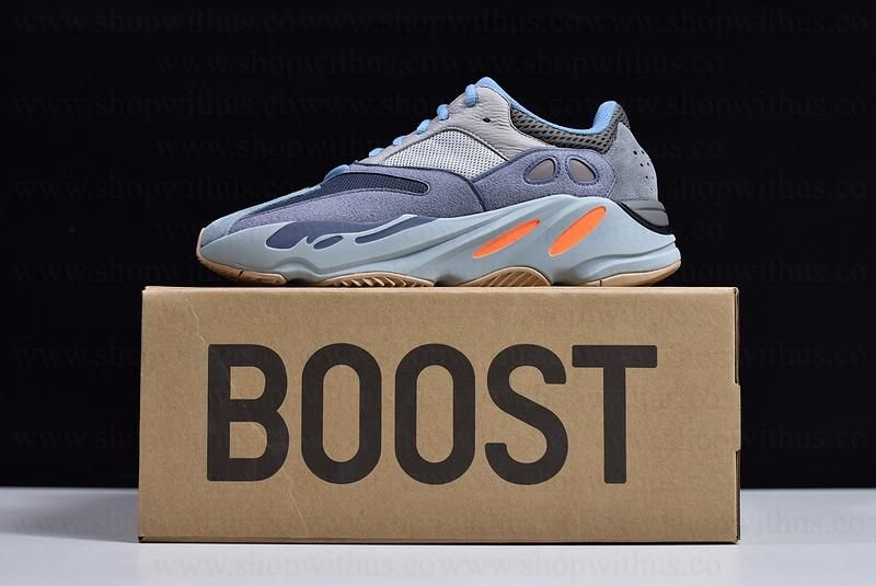 adidasYEEZY  Boost 700 - Carbon Blue