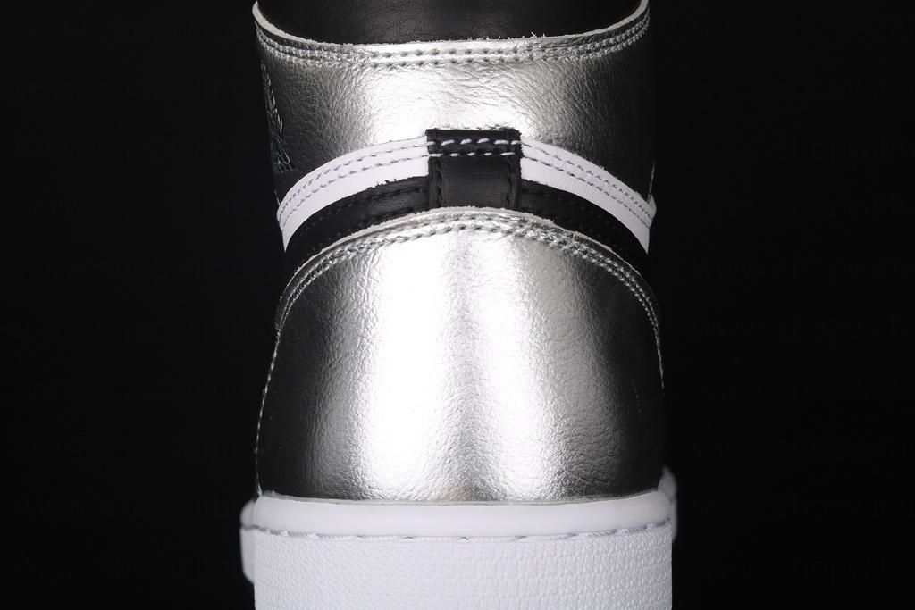 Air Jordan 1 AJ1 Retro High - Silver Toe