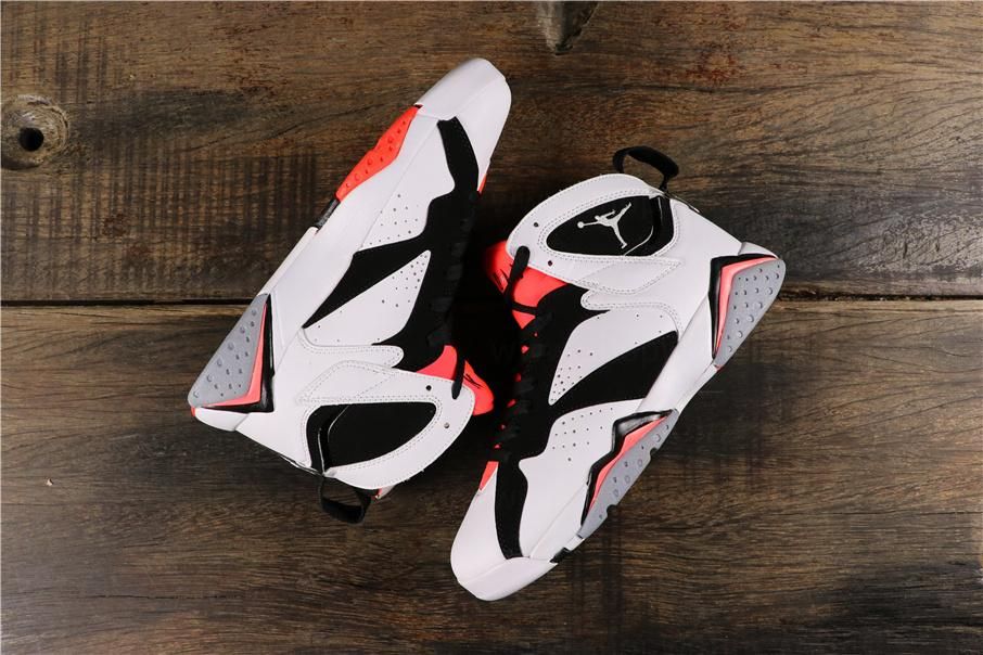 Air Jordan 7 AJ7  Retro - Hot Lava