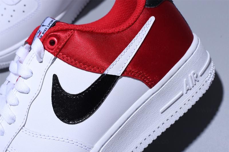 NikeAir Force 1 AF1 Low NBA - White/Red