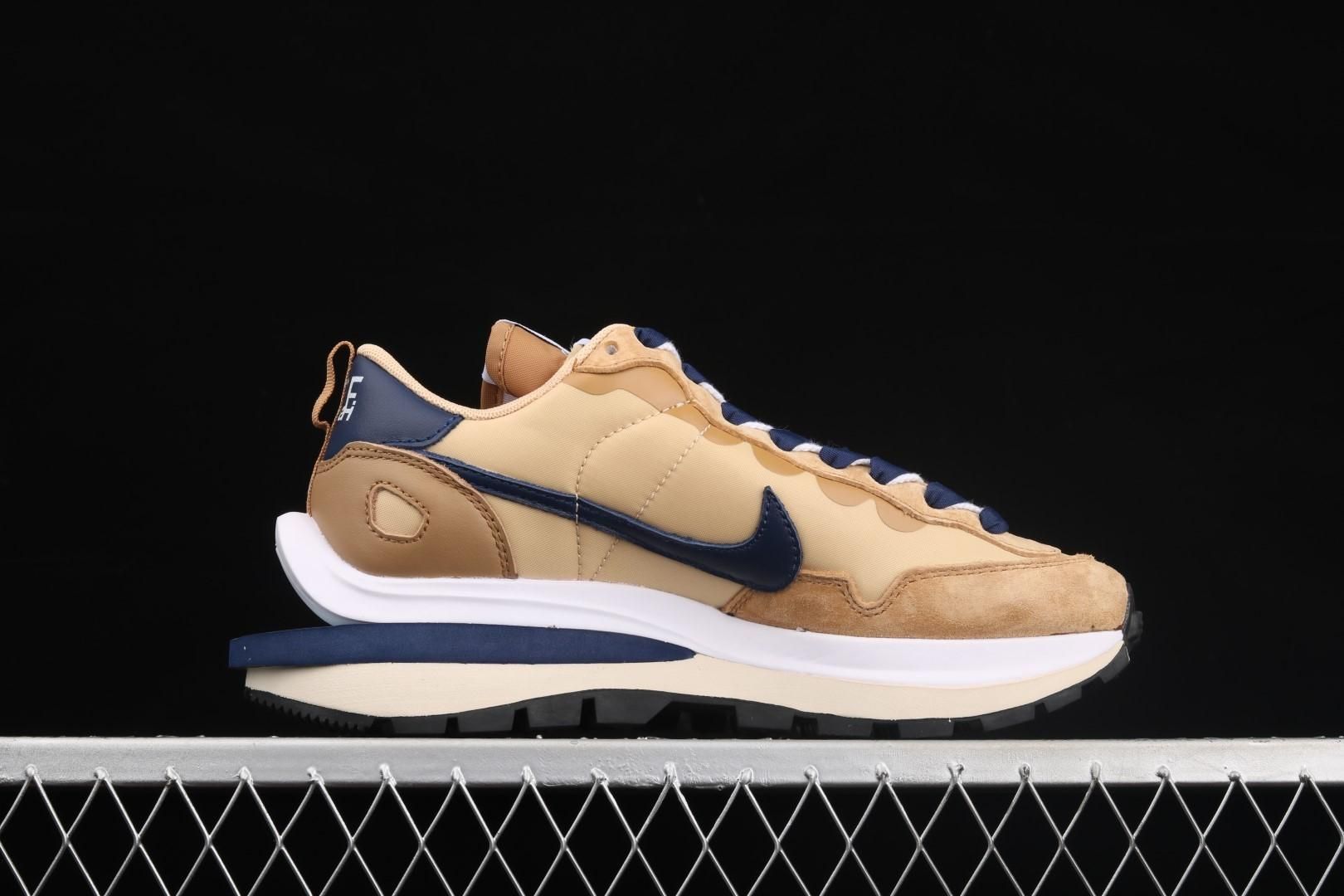 NikeMen's x sacai VaporWaffle - Sesame and Blue Void