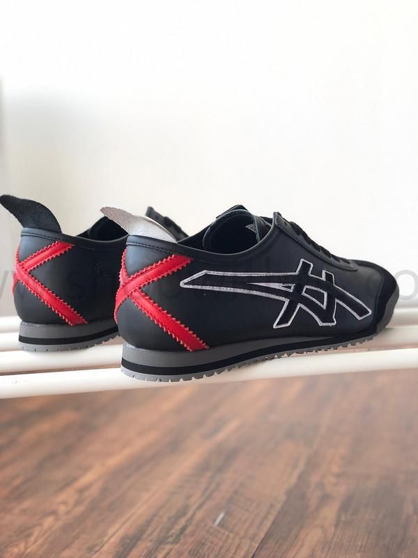 Givenchy x ASICS Onitsuka Tiger Mexico 66 - Black