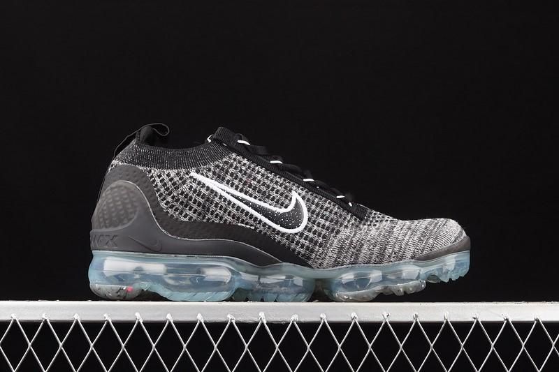 NikeMen's Air VaporMax Flyknit - Oreo