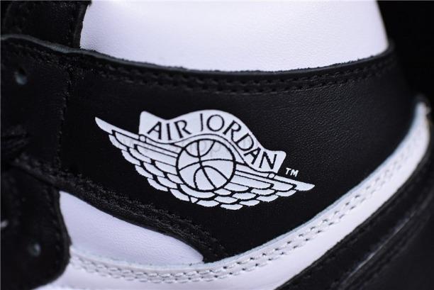 NikeAir Jordan 1 AJ1 Retro OG High - Black/White