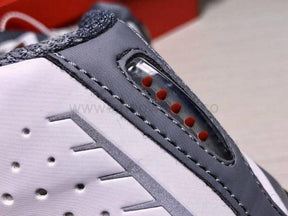 NikeUnisex Shox R4 - Metallic Silver/Comet Red