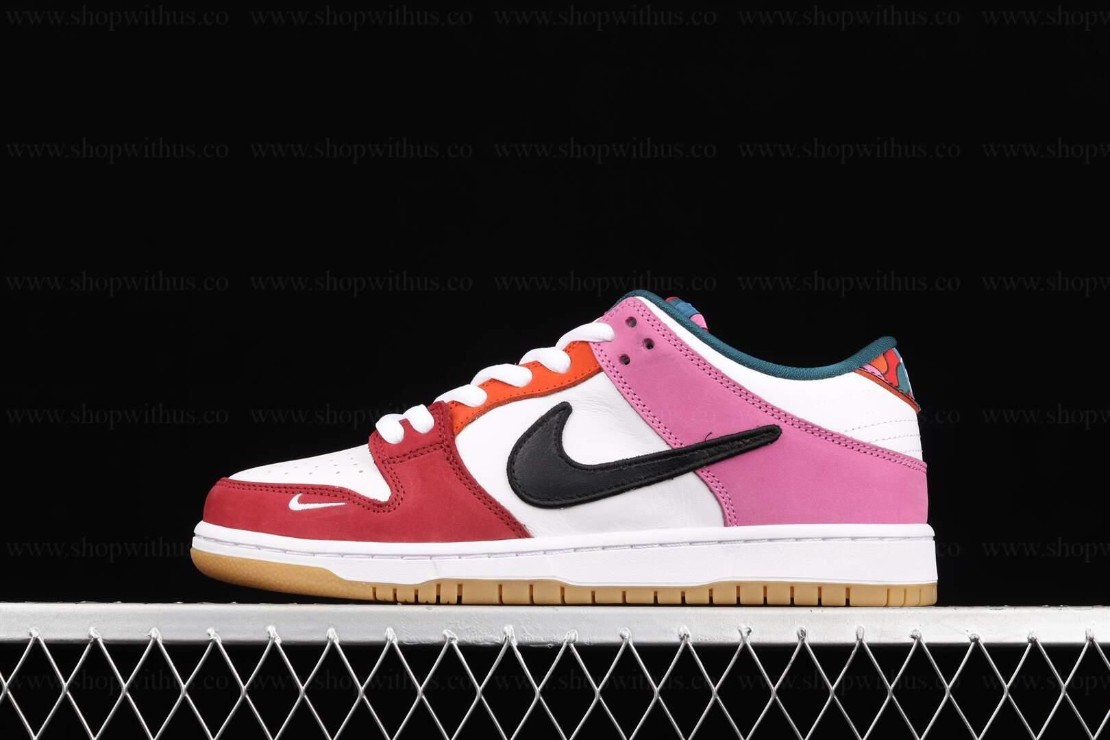 Parra x NikeDunk SB Low Pro - Friends & Family