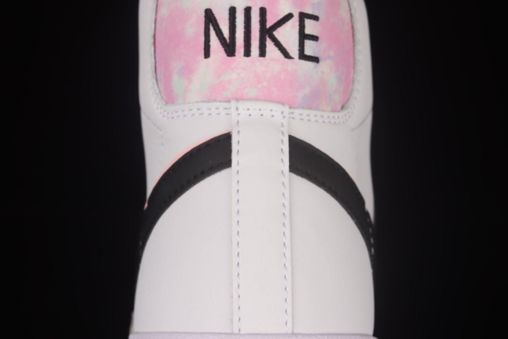 NikeMens Blazer Mid 77 - Arctic Punch