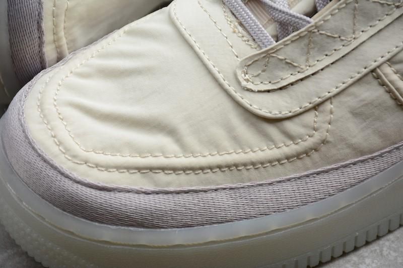 NikeAir Force 1 AF1 High Shell - Cream