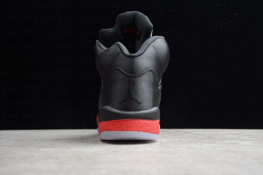 Air Jordan 5 AJ5 Retro - Satin Bred