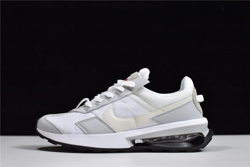 NikeMen's Air Max Pre-Day - Pure Platinum